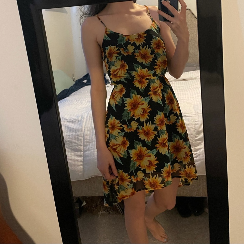 Spring Dress - Picture 2 of 6
